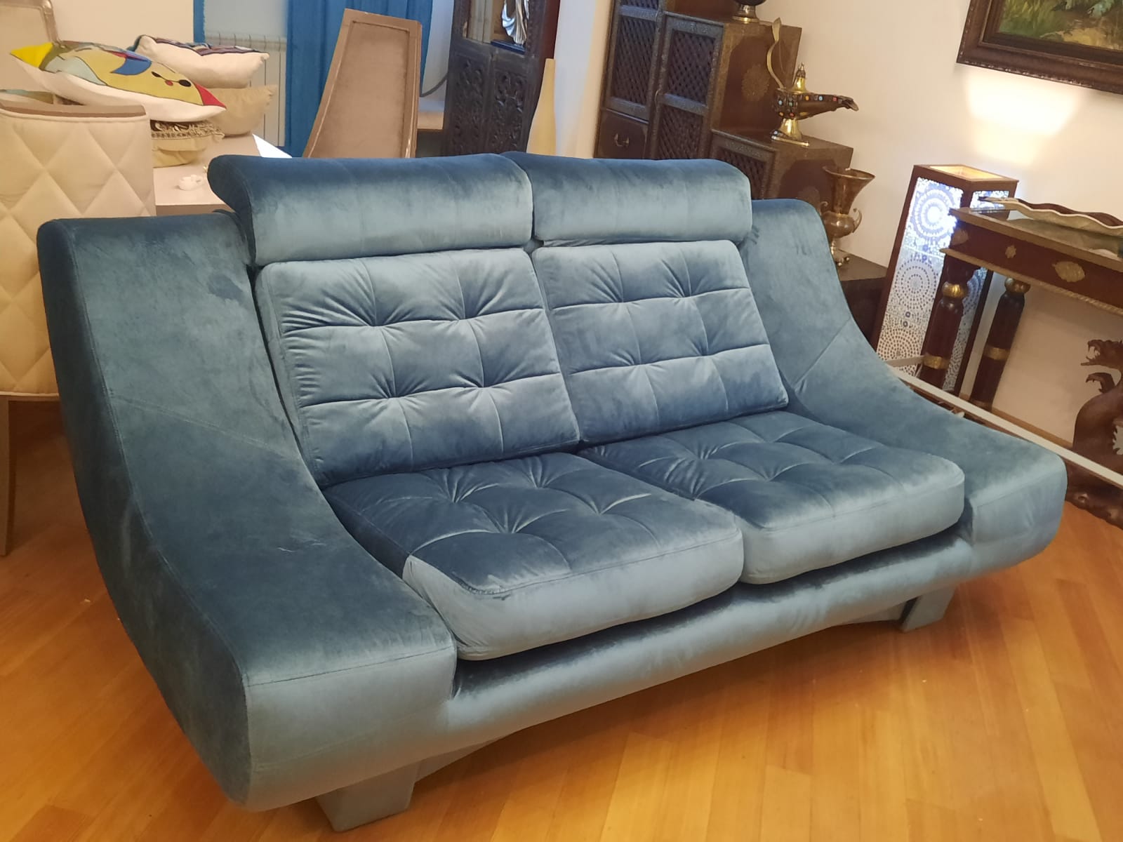 Обивка дивана на дому. Первомайская